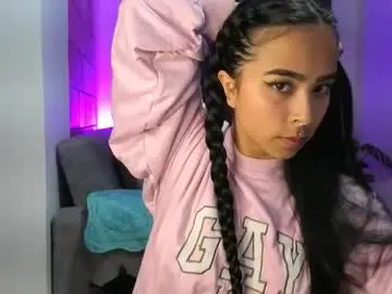 Chaturbate Live Sex Cam of mencia_sharmaa