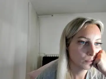 Chaturbate Watch Live Sex Cams of missy_matrix
