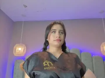 Chaturbate Nude Webcam of mia_slutty_