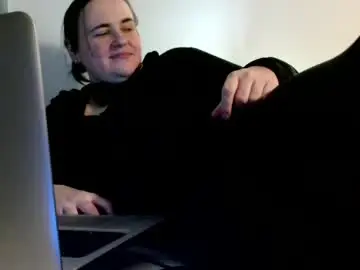 Chaturbate Live Sex Cam of alize82