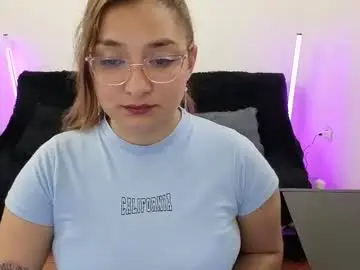 Chaturbate Live Sex of emilyriskhot