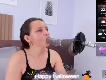 Chaturbate Best live sex cam show of issys_milf