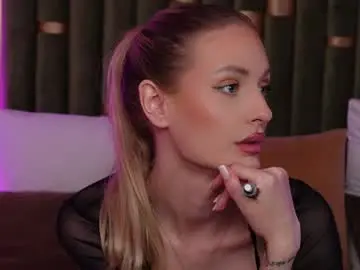 Chaturbate Best live sex cam show of ameliaangell