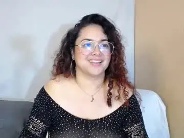 Chaturbate Live Sex Cam of sophiemyllers
