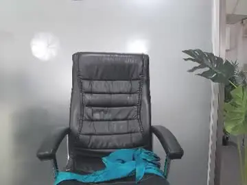 Chaturbate Sex Cam of yaraxcox