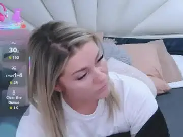 Chaturbate Best live sex cam show of adelledeep1