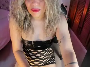 Chaturbate Nude Webcam of blondy_blows69