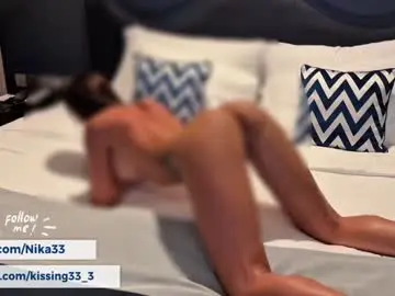 Chaturbate Free Porn Cam of kissing33