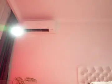 Chaturbate Nude Webcam of kissing33