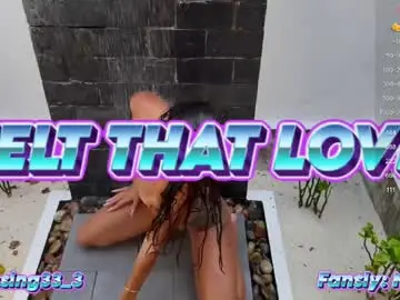 Chaturbate Free Live Porn of kissing33
