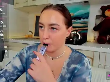 Chaturbate Live Sex Cam of kruela_eva