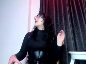 Chaturbate Live Sex Cam of halley_raven