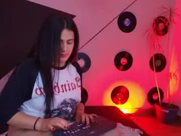 Chaturbate Watch Live Sex Cams of purple_crystal_