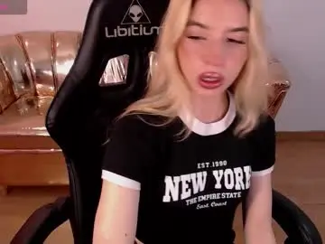 Chaturbate Free Porn Cam of alina_lee_t