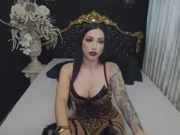 Chaturbate Sex Cam of mikaelajensen