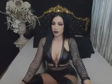 Chaturbate Adult Webcams of mikaelajensen