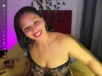 Chaturbate Sex Cam of roxane_milf