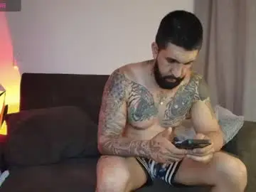 Chaturbate Sex Cam of alyssia_wolds_1