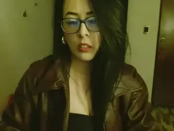 Chaturbate Live Sex Cam of ela_3611