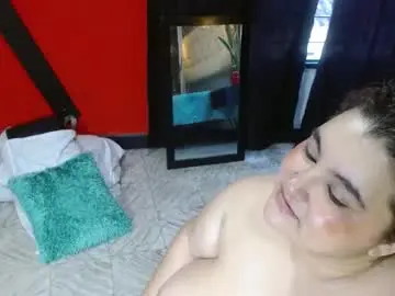 Chaturbate Live Porn of miacurvylove