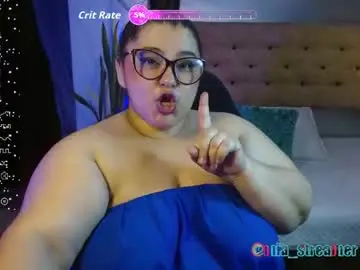 Chaturbate Live Sex Cam of miacurvylove