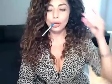 Chaturbate Live Sex Cam of spoiled__doll