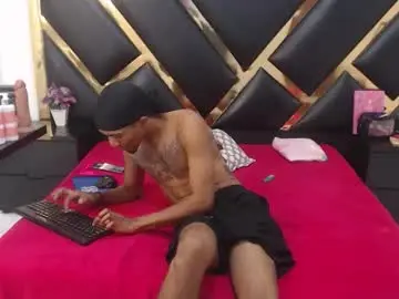 Chaturbate Watch Live Sex Cams of caroyandy3