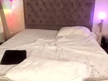 Chaturbate Live Sex Cam of kinkyelise