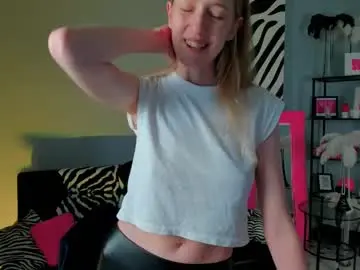 Chaturbate Adult Webcams of sharonevansi