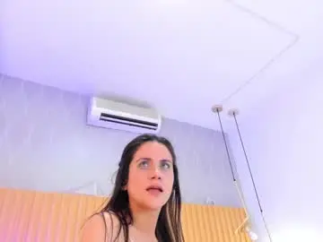 Chaturbate Live Sex Cam of danaalamiri