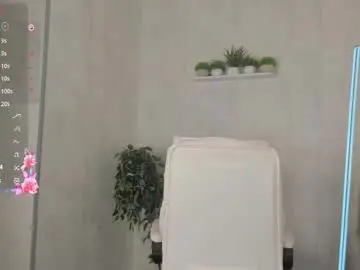 Chaturbate Live Sex Cam of denise_halle