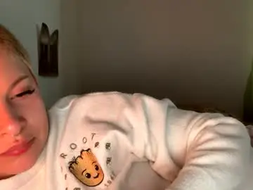 Chaturbate Live Sex Cam of samymoon3