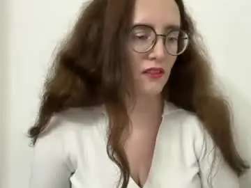 Chaturbate Live Sex Cam of sofianicegirl
