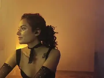 Chaturbate Free Live Porn of batmansfavoritewife