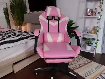 Chaturbate Live Sex Cam of juicyshow