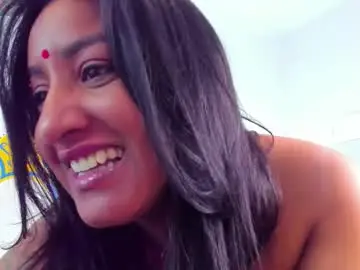 Chaturbate Live Sex Cam of nahirr