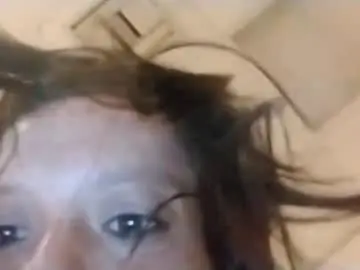 Chaturbate Sex Cam of baddiefordaddy420
