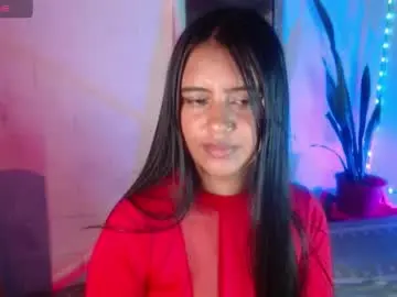 Chaturbate Live Sex Cam of sweet_susy999
