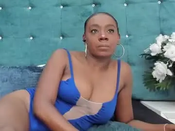 Chaturbate Watch Live Sex Cams of shantallmiller