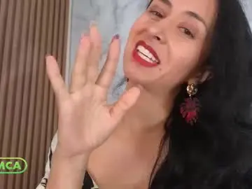Chaturbate Live Sex Cam of lillyblu