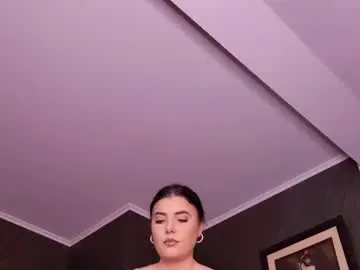 Chaturbate Free Live Porn of melissa_glow