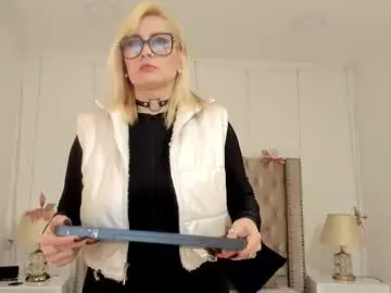 Chaturbate Best Webcam of candiegilson__