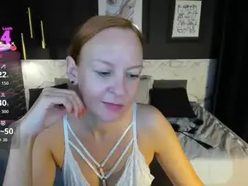 Chaturbate Live Sex Cam of nika_gentle