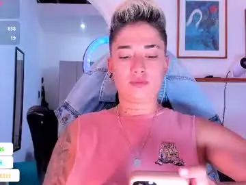 Chaturbate Live Sex Cam of axel_rouse1