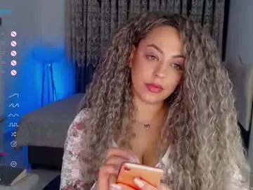 Chaturbate Adult Webcam of _just_a_queen_3