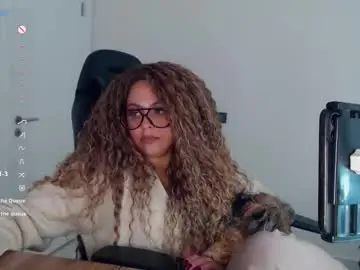 Chaturbate Live Porn of _just_a_queen_3