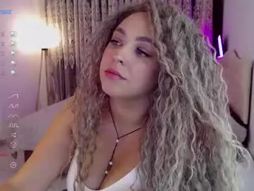Chaturbate Best live sex cam show of _just_a_queen_3