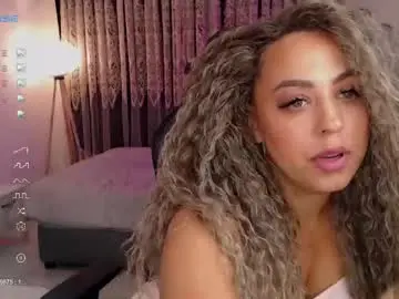Chaturbate Adult Webcams of _just_a_queen_3