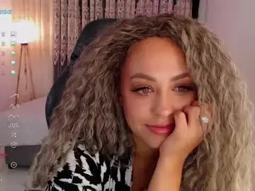 Chaturbate Watch Live Sex Cams of _just_a_queen_3