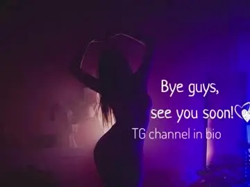 Chaturbate Live Porn of _madinameow_